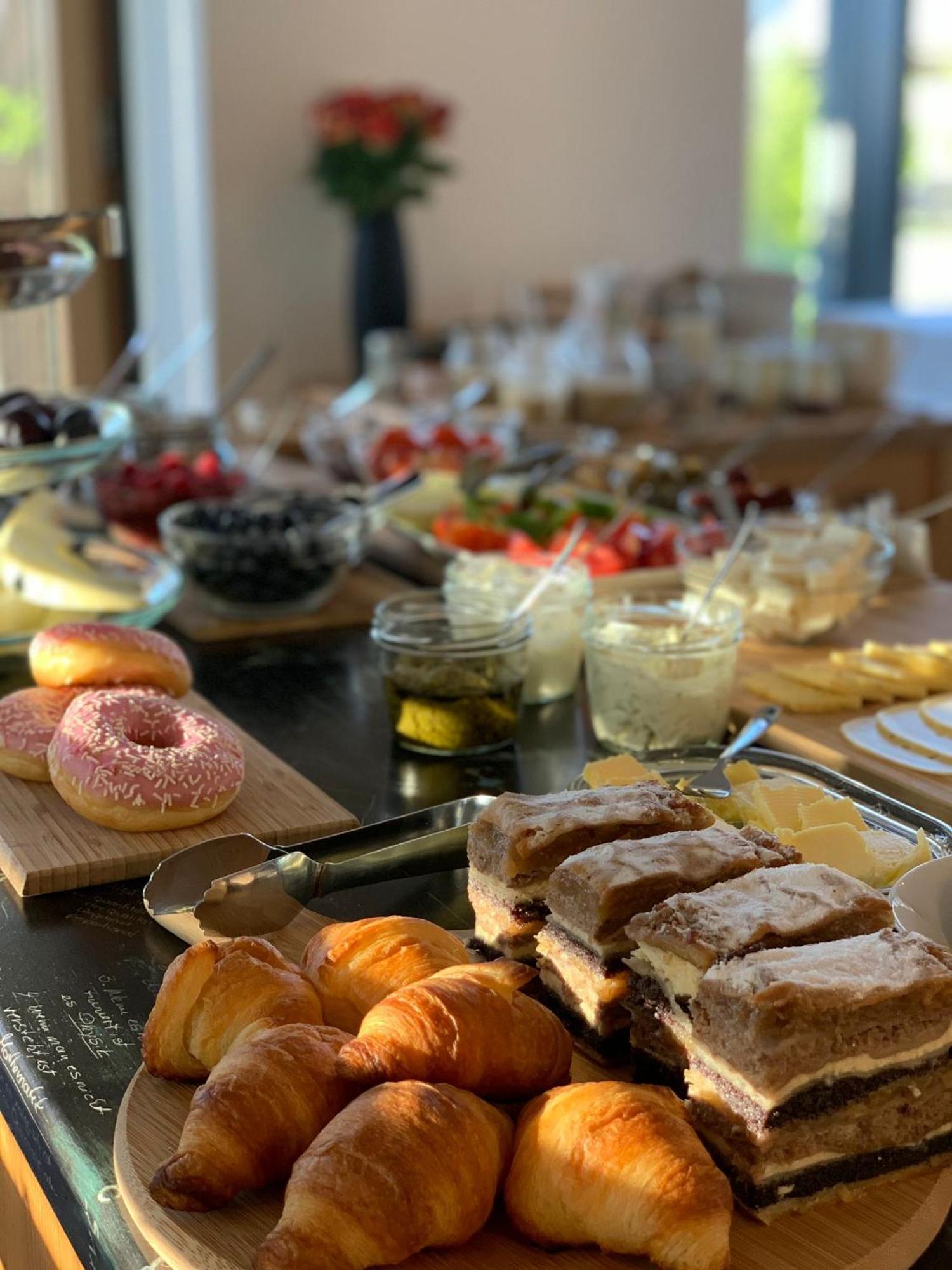 Eco Boutique Hotel Ams Beagle Блед Екстериор снимка