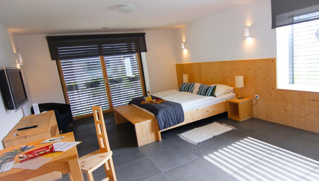 Eco Boutique Hotel Ams Beagle Блед Екстериор снимка